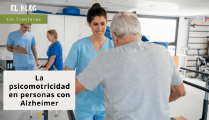 Persona con Alzheimer haciendo ejercicios de psicomotricidad